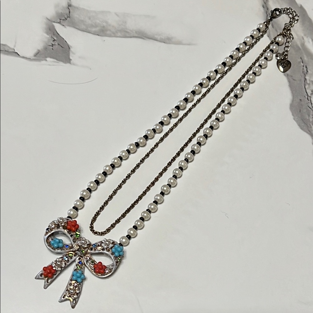 Betsey Johnson Farmhouse Bow Necklace